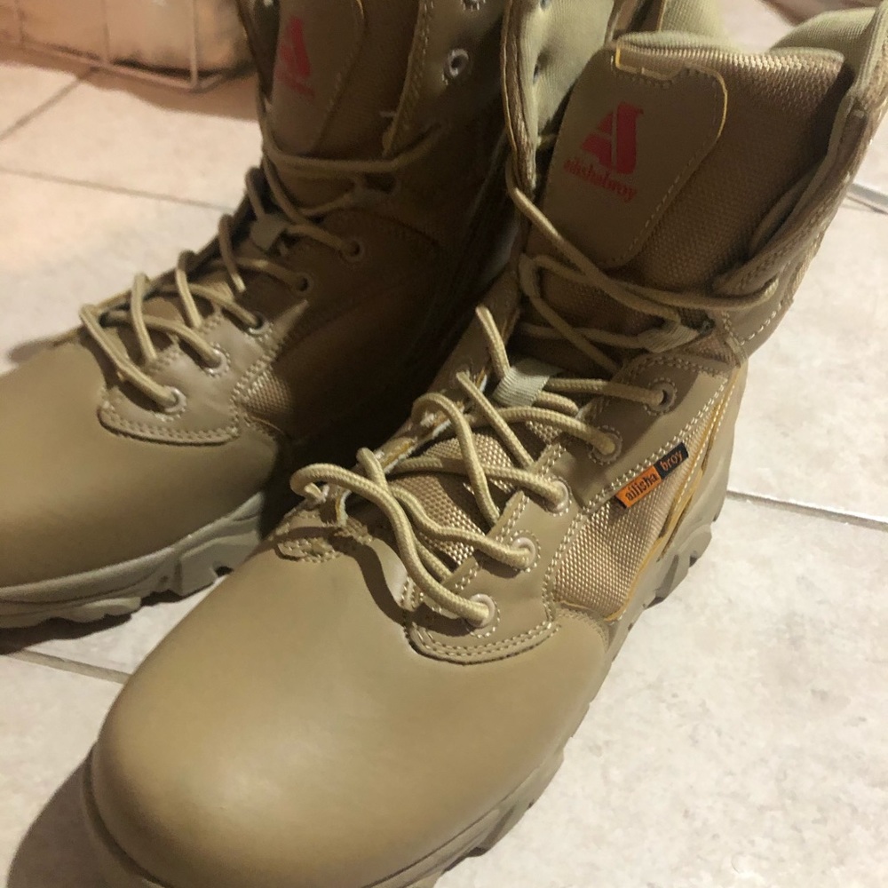 Tan Ailisha Broy army combat boots men’s size 11 - Picture 5 of 6